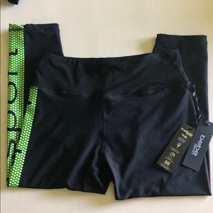 Workout  Capri leggings (ah3)